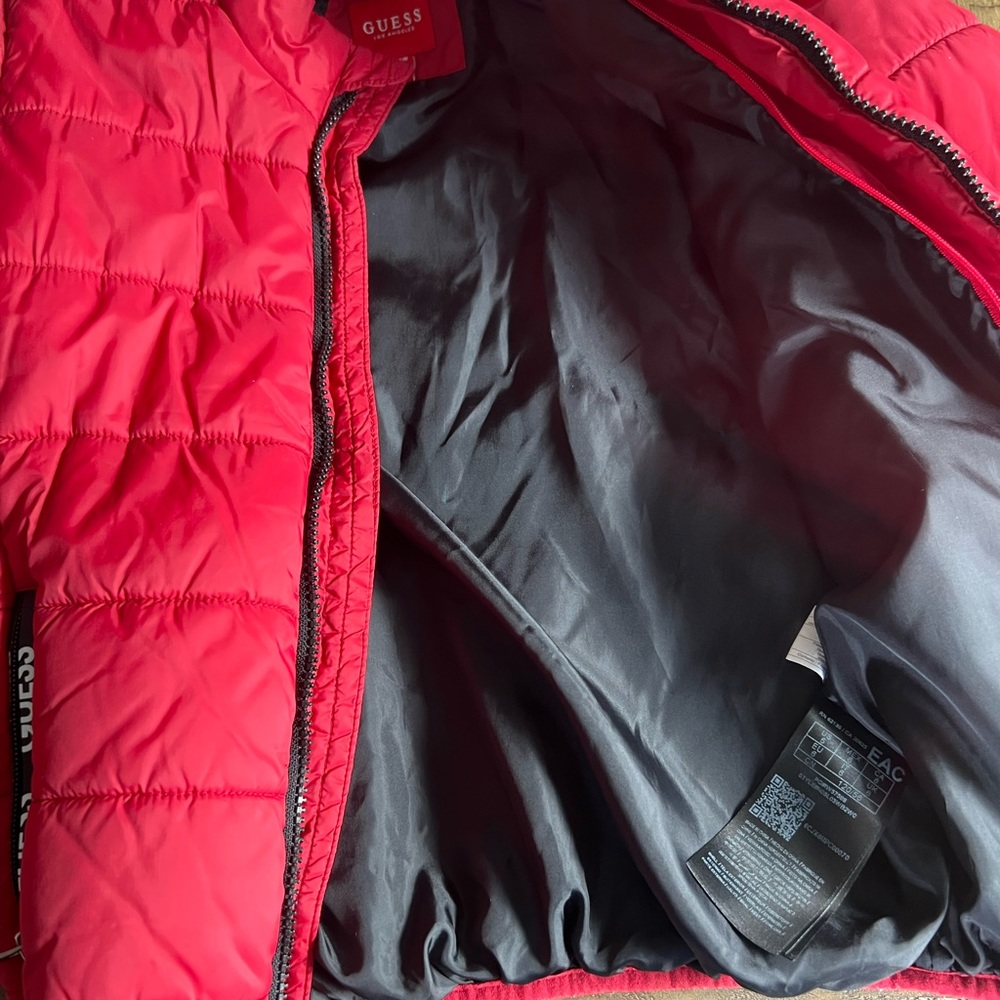 Guess jacket. - Picture 6 of 10